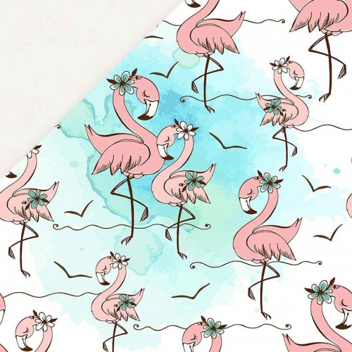 Urocze flamingi z niebieskimi kwiatami