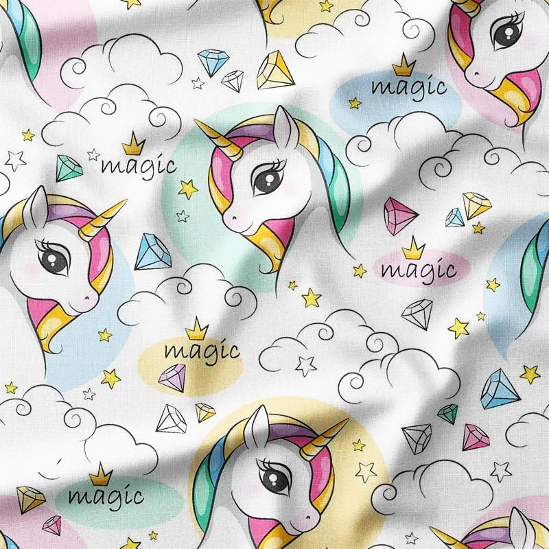 Magic jednorożce na chmurkach