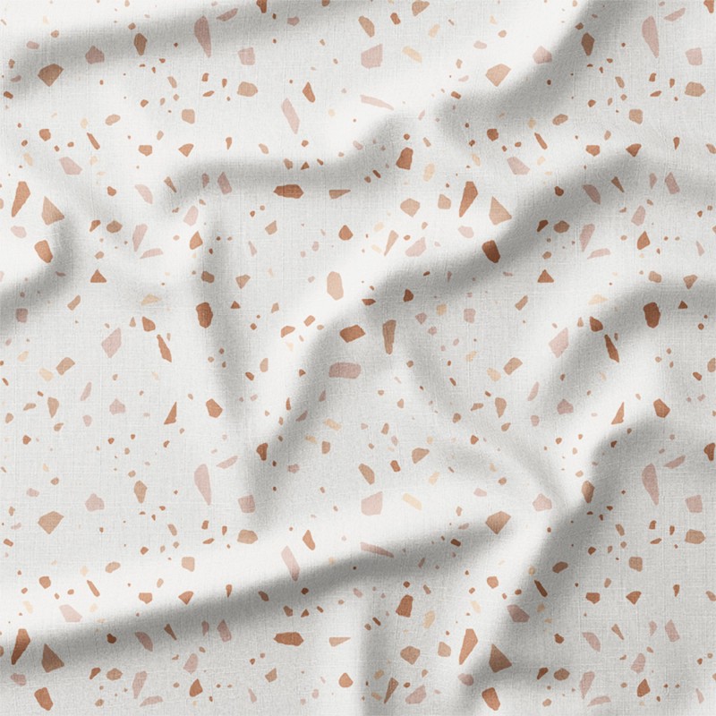Terrazzo w odcieniach beżu i brudnego różu – len z nadrukiem